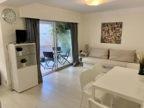 AMAZING STUDIO IN CANNES CENTRE, 5 min TO THE SEA & CROISETTE, Cannes